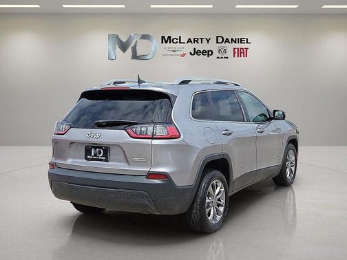 Billet Silver Metallic Clearcoat 2019 Jeep Cherokee Latitude Plus