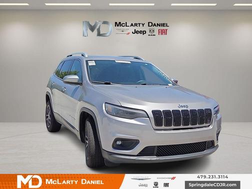 Billet Silver Metallic Clearcoat 2019 Jeep Cherokee Latitude Plus