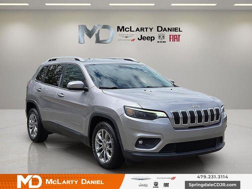 Billet Silver Metallic Clearcoat 2019 Jeep Cherokee Latitude Plus