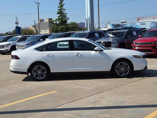 2024 Honda Accord EX 1.5T