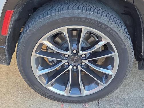 2023 Jeep Wagoneer Series III 4x4