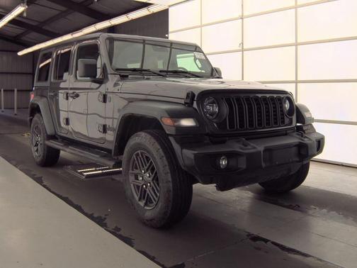 Granite Crystal Metallic Clearcoat 2024 Jeep Wrangler Sport S