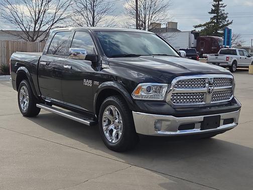 2017 RAM 1500 Laramie