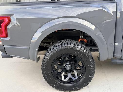 2020 Ford F-150 Raptor