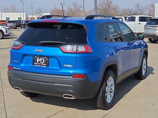 2022 Jeep Cherokee Latitude Lux