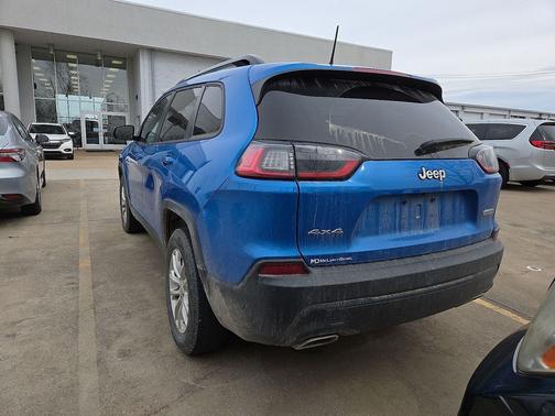 2022 Jeep Cherokee Latitude Lux