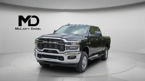 2025 RAM 2500 Tradesman Crew Cab 4x4 6'4' Box