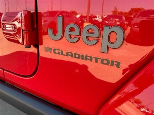 2025 Jeep Gladiator Mojave X