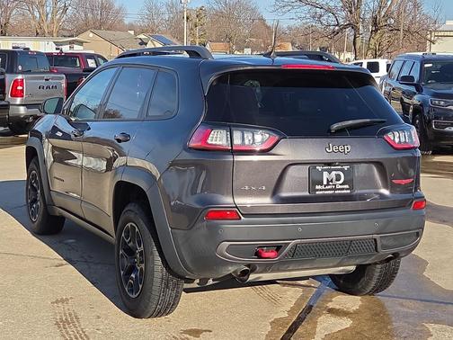 2020 Jeep Cherokee Trailhawk