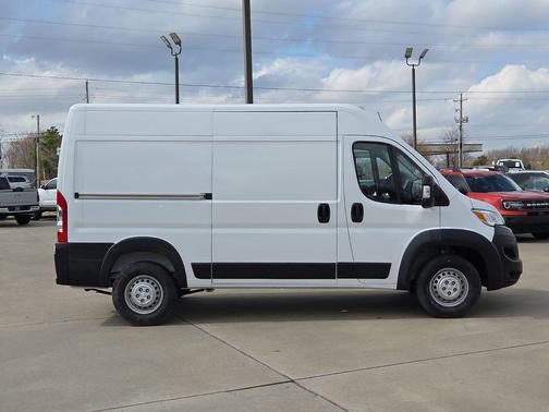 2024 RAM ProMaster 2500 Tradesman