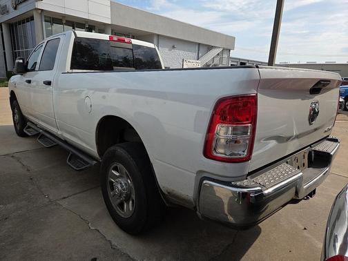 2023 RAM 2500 Tradesman Crew Cab 4x4 8' Box
