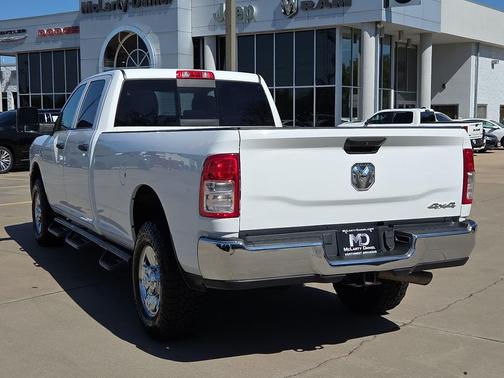 2023 RAM 2500 Tradesman Crew Cab 4x4 8' Box