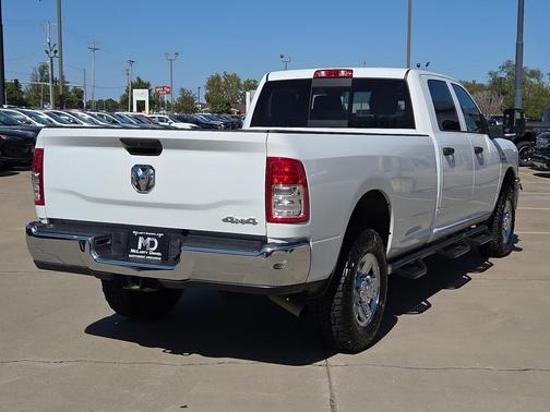 2023 RAM 2500 Tradesman Crew Cab 4x4 8' Box