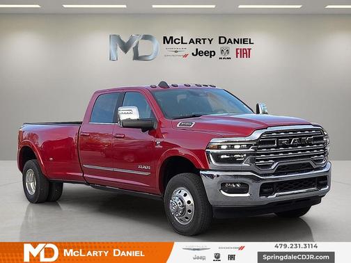 2026 RAM 3500 Limited Crew Cab 4x4 8' Box