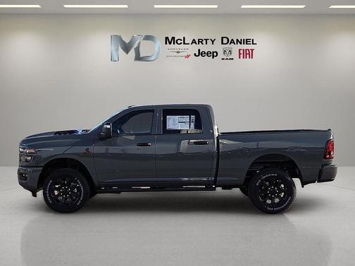 2026 RAM 2500 Black Express Crew Cab 4x4 6'4' Box