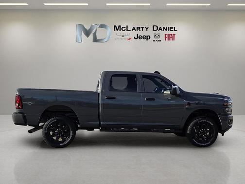 2026 RAM 2500 Black Express Crew Cab 4x4 6'4' Box