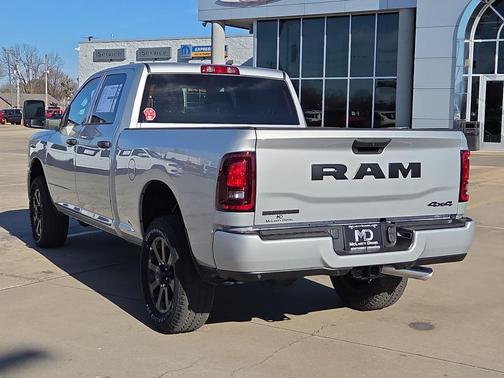 2026 RAM 2500 Big Horn Crew Cab 4x4 6'4' Box
