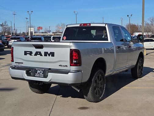 2026 RAM 2500 Big Horn Crew Cab 4x4 6'4' Box