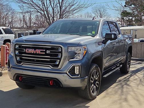 2022 GMC Sierra 1500 AT4