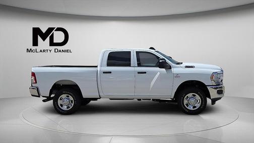 2024 RAM 2500 Tradesman Crew Cab 4x4 6'4' Box