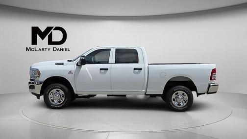 2024 RAM 2500 Tradesman Crew Cab 4x4 6'4' Box
