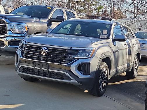 2024 Volkswagen Atlas Cross Sport 2.0T SE
