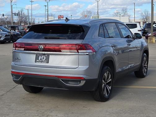 2024 Volkswagen Atlas Cross Sport 2.0T SE
