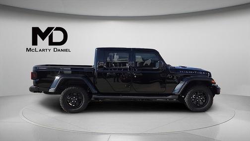 2025 Jeep Gladiator High Tide