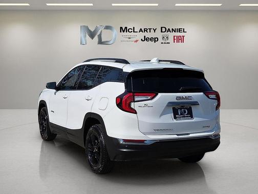 2022 GMC Terrain AWD AT4