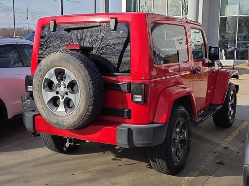 2016 Jeep Wrangler Sahara
