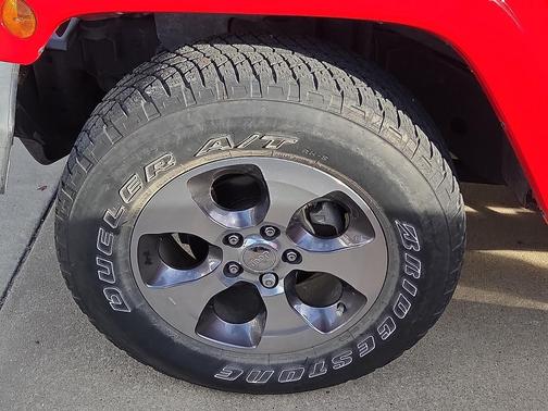 2016 Jeep Wrangler Sahara