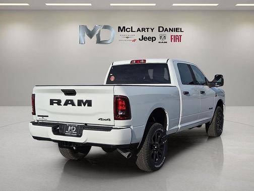 2026 RAM 2500 Big Horn Crew Cab 4x4 6'4' Box