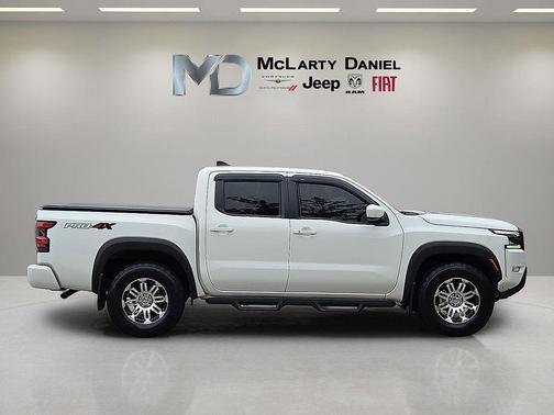 Glacier White 2023 Nissan Frontier PRO-4X