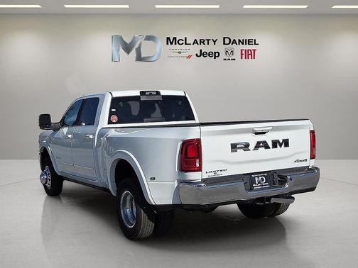 2026 RAM 3500 Limited