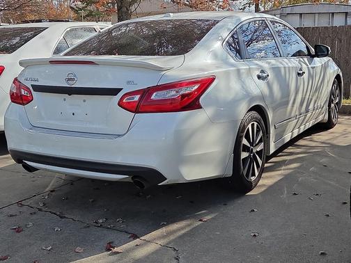 2017 Nissan Altima 2.5 SL