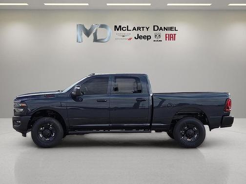 2026 RAM 2500 Tradesman Crew Cab 4x4 6'4' Box