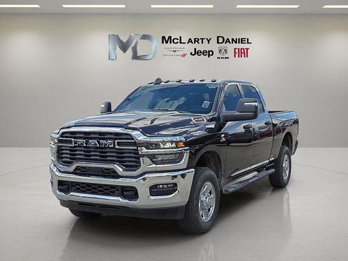 2025 RAM 2500 Tradesman Crew Cab 4x4 6'4' Box