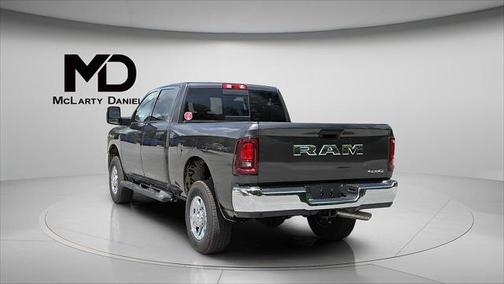 2025 RAM 2500 Tradesman Crew Cab 4x4 6'4' Box
