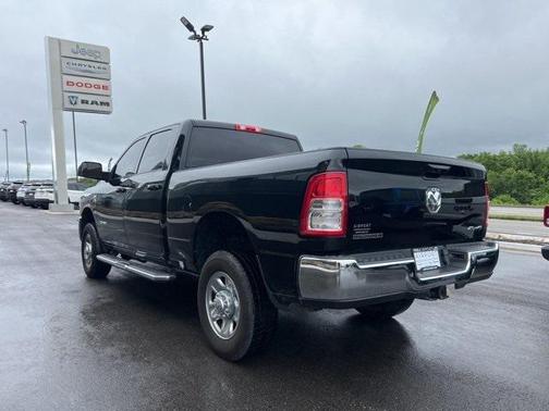 2021 RAM 2500 Big Horn Crew Cab 4x4 6'4' Box