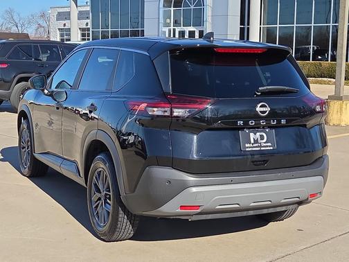 2023 Nissan Rogue S