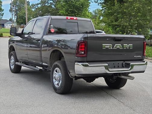 2025 RAM 2500 Tradesman Crew Cab 4x4 6'4' Box
