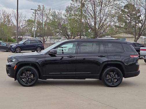2021 Jeep Grand Cherokee L Altitude