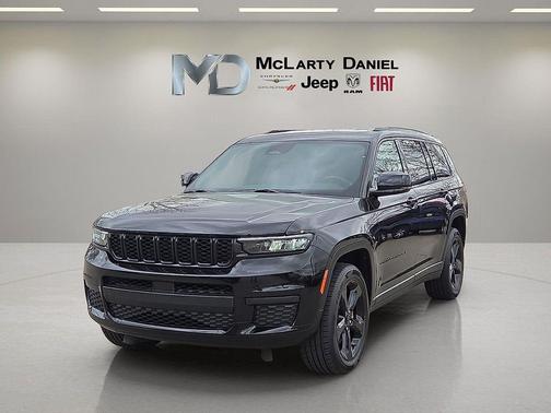 Diamond Black Crystal Pearlcoat 2021 Jeep Grand Cherokee L Altitude