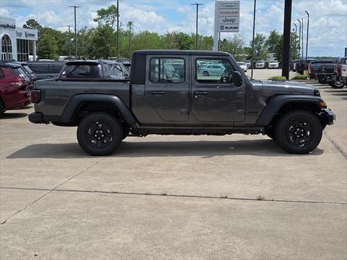 2025 Jeep Gladiator Sport