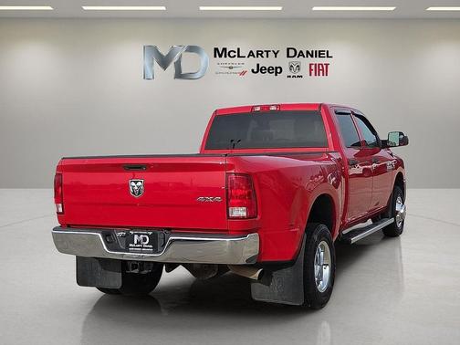 2018 RAM 3500 Tradesman Crew Cab 4x4 8' Box