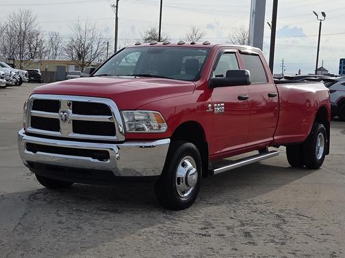 2018 RAM 3500 Tradesman Crew Cab 4x4 8' Box