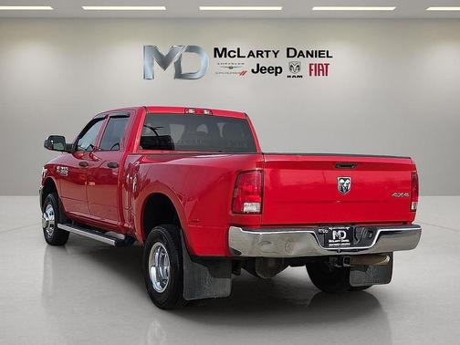 2018 RAM 3500 Tradesman Crew Cab 4x4 8' Box