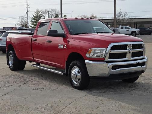 2018 RAM 3500 Tradesman Crew Cab 4x4 8' Box