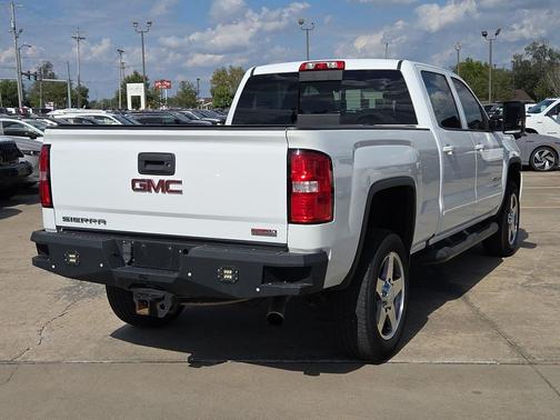 2018 GMC Sierra 2500 SLT