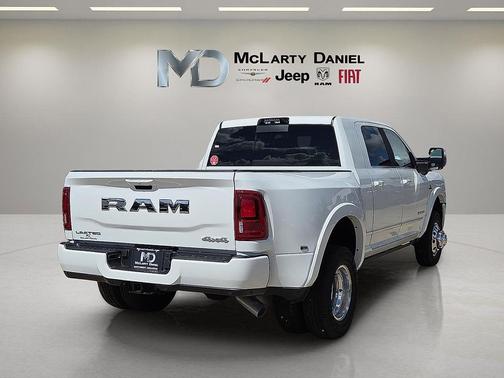 2026 RAM 3500 Limited